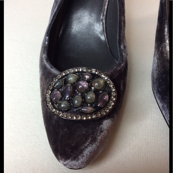 Stuart Weitzman velvet slingback heels Sz 7 1/2 M - Picture 5 of 15